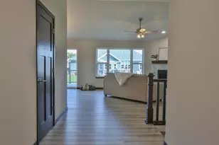 1609 E 21st St, Marshfield, WI 54449 - Photo 7