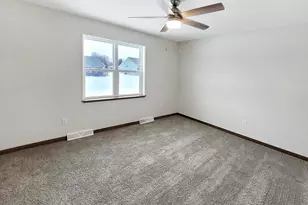 2104 S Cottonwood Ave, Marshfield, WI 54449 - Photo 13