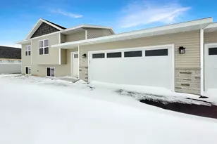 2104 S Cottonwood Ave, Marshfield, WI 54449 - Photo 3