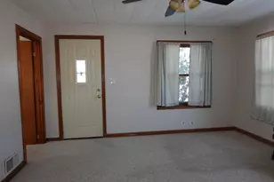 3025 McCulloch St, Stevens Point, WI 54481 - Photo 9