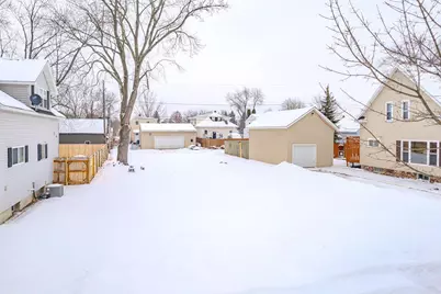 1017 S 11th Avenue, Wausau, WI 54401 - Photo 1