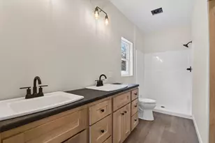 1311 Snyder St, Wisconsin Rapids, WI 54494 - Photo 13