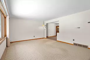 205 W Roberts St, Spencer, WI 54479 - Photo 9