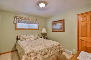 917 S 17th Ave, Wausau, WI 54401 - Photo 25