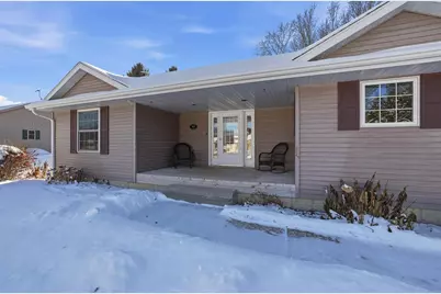 1610 E Cleveland Street, Marshfield, WI 54449 - Photo 7