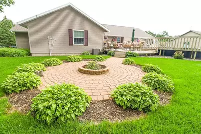 1610 E Cleveland Street, Marshfield, WI 54449 - Photo 5