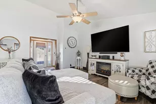 1610 E Cleveland St, Marshfield, WI 54449 - Photo 13