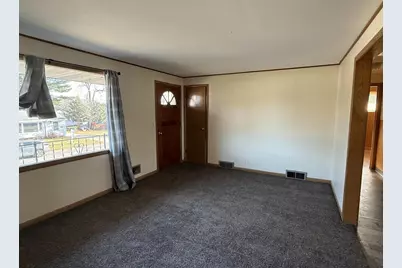 2106-2108 Vermont Avenue, Stevens Point, WI 54481 - Photo 9