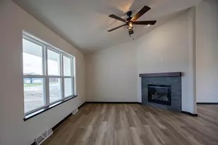 710 Morning Star Ln, Plover, WI 54467 - Photo 5