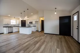 710 Morning Star Ln, Plover, WI 54467 - Photo 7