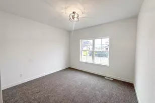 118125 Betty Dr, Stratford, WI 54484 - Photo 7