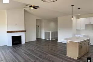 118125 Betty Dr, Stratford, WI 54484 - Photo 3