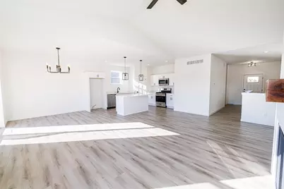 118129 Betty Drive, Stratford, WI 54484 - Photo 5