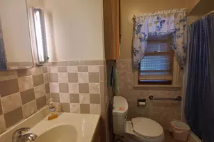 448 Walker St, Stevens Point, WI 54481 - Photo 9