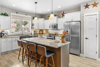 2550 Peppertree Place, Plover, WI 54467 - Photo 7