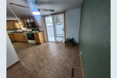 305 W Roberts Street, Spencer, WI 54449 - Photo 9