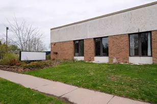 165 S Chet Krause Dr, Iola, WI 54945 - Photo 9