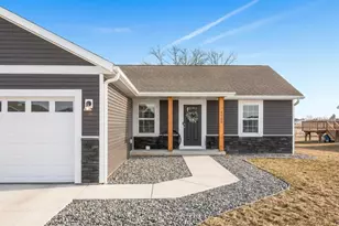 4500 Moreland Rd, Plover, WI 54467 - Photo 3