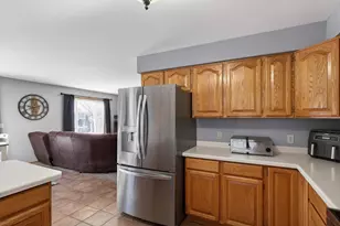 612 W 11th St, Marshfield, WI 54449 - Photo 13