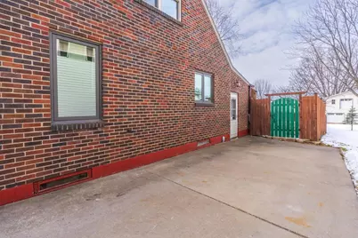 213508 Legacy Street, Stratford, WI 54484 - Photo 3