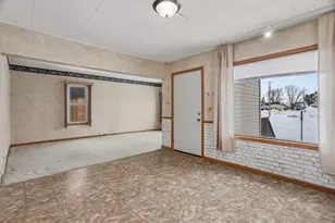 107 E Wendell St, Spencer, WI 54479 - Photo 9