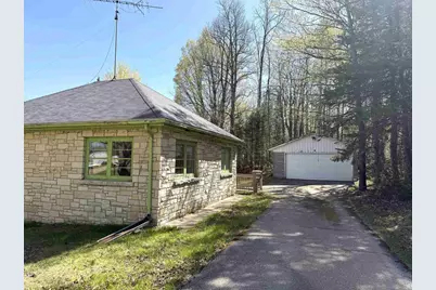 7892 Old 101 Road, Armstrong Creek, WI 54103 - Photo 5