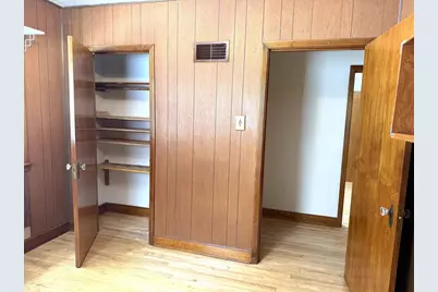 7892 Old 101 Road, Armstrong Creek, WI 54103 - Photo 31