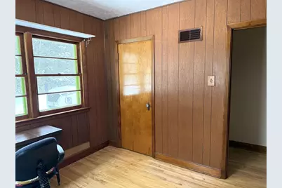 7892 Old 101 Road, Armstrong Creek, WI 54301 - Photo 33