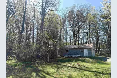 7892 Old 101 Road, Armstrong Creek, WI 54103 - Photo 9