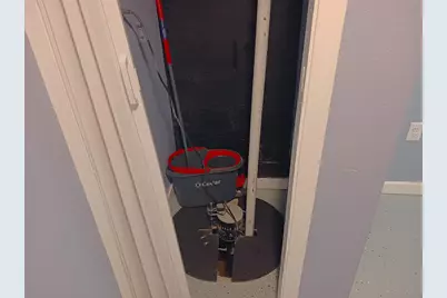 7040 W Tallmadge Place, Milwaukee, WI 53218 - Photo 41