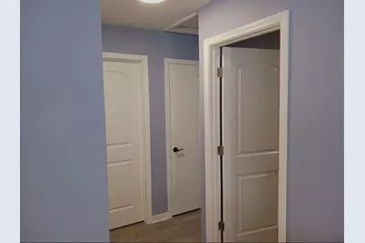 7040 W Tallmadge Place, Milwaukee, WI 53218 - Photo 9