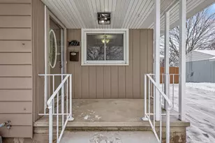 2617 Simonis St, Stevens Point, WI 54481 - Photo 7