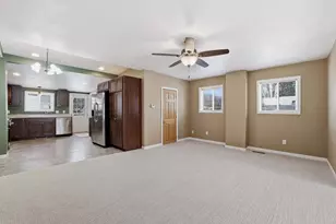 1017 6th Ave, Stevens Point, WI 54481 - Photo 13