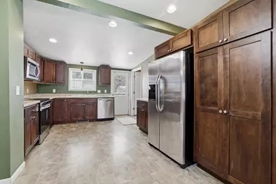 1017 6th Avenue, Stevens Point, WI 54481 - Photo 21