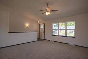 4518 Moreland Rd, Plover, WI 54467 - Photo 3