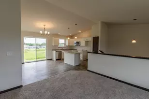 775 Morning Star Ln, Plover, WI 54467 - Photo 7