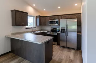 925 Morning Star Ln, Plover, WI 54467 - Photo 11