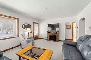 912 N 2nd Ave, Wausau, WI 54401 - Photo 13