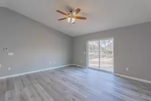 220 Leonard St, Stevens Point, WI 54482 - Photo 5