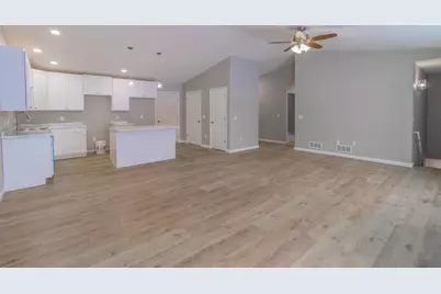 3725 Muskie Drive, Weston, WI 54476 - Photo 5