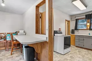 605 S Vine Ave, Marshfield, WI 54449 - Photo 17