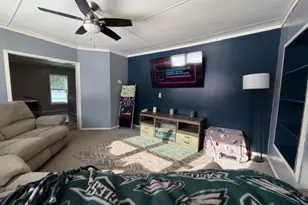 1616 Howard Ave, Stevens Point, WI 54481 - Photo 9