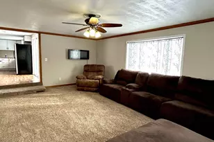 605 E Maple St, Spencer, WI 54479 - Photo 3