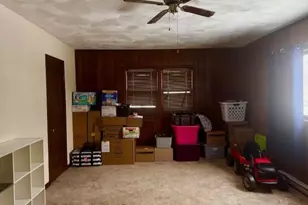 1006 Hewett St, Neillsville, WI 54456 - Photo 9