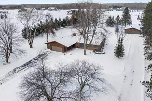 9898 W Ives St, Marshfield, WI 54449 - Photo 3