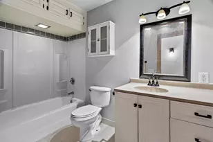 506 Fairview Ct, Marshfield, WI 54449 - Photo 11