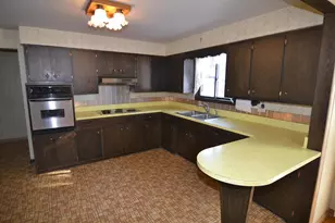 1905 Rosecrans St, Wausau, WI 54401 - Photo 3