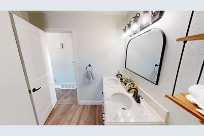 2001 S Maple Avenue, Marshfield, WI 54449 - Photo 13