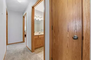 1051 Custer Square, Stevens Point, WI 54482 - Photo 21