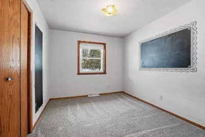 1051 Custer Square, Stevens Point, WI 54482 - Photo 29